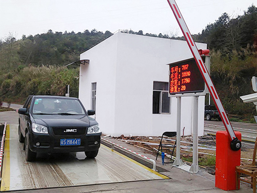 垃圾場(chǎng)專用地磅、無(wú)人值守智能化電子汽車(chē)衡